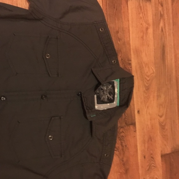 Men’s button down - Picture 3 of 4